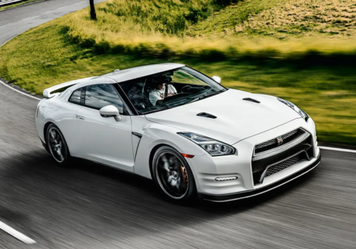 ¿Por qué el Nissan GT-R es conocido como Godzilla?